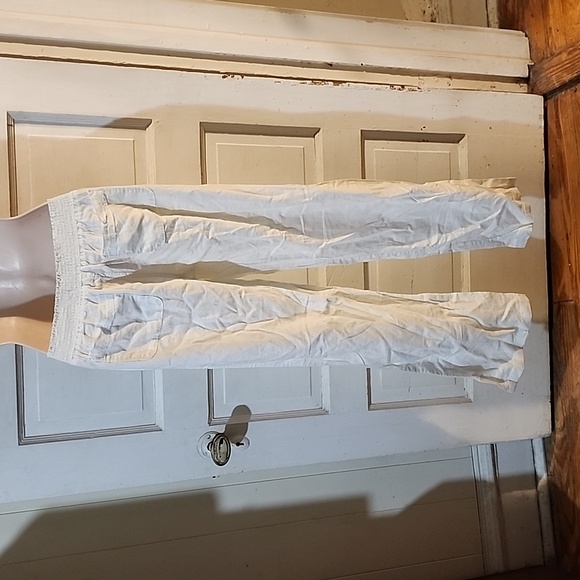 SO White Pants L Jrs - Picture 2 of 3